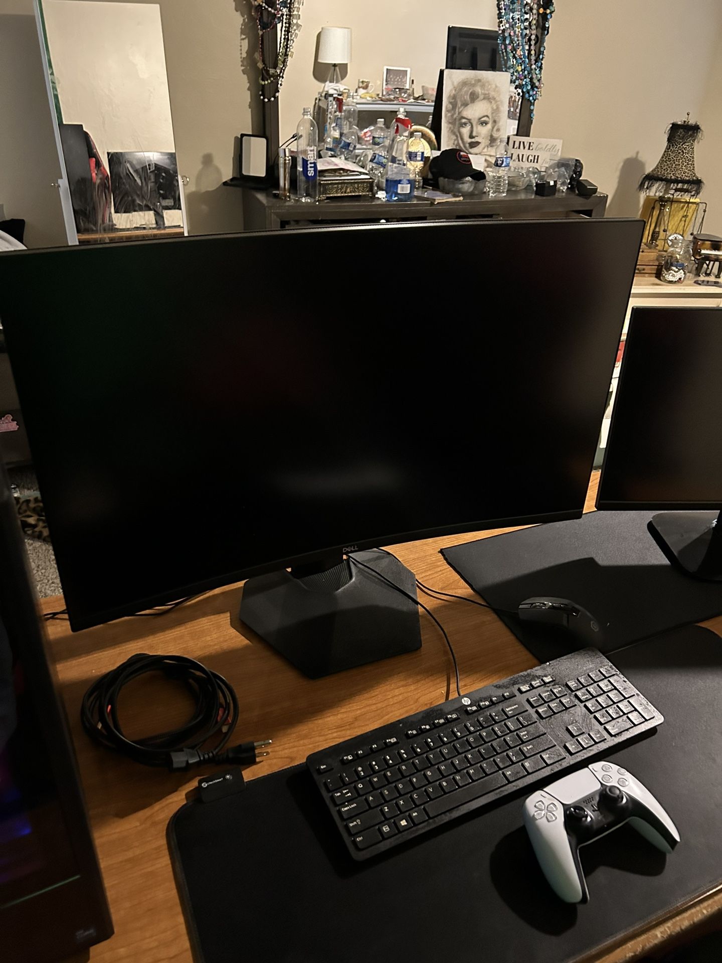 Dell - S3222DGM 32" LED Curved QHD FreeSync Gaming Monitor (DisplayPort, HDMI) - Black
