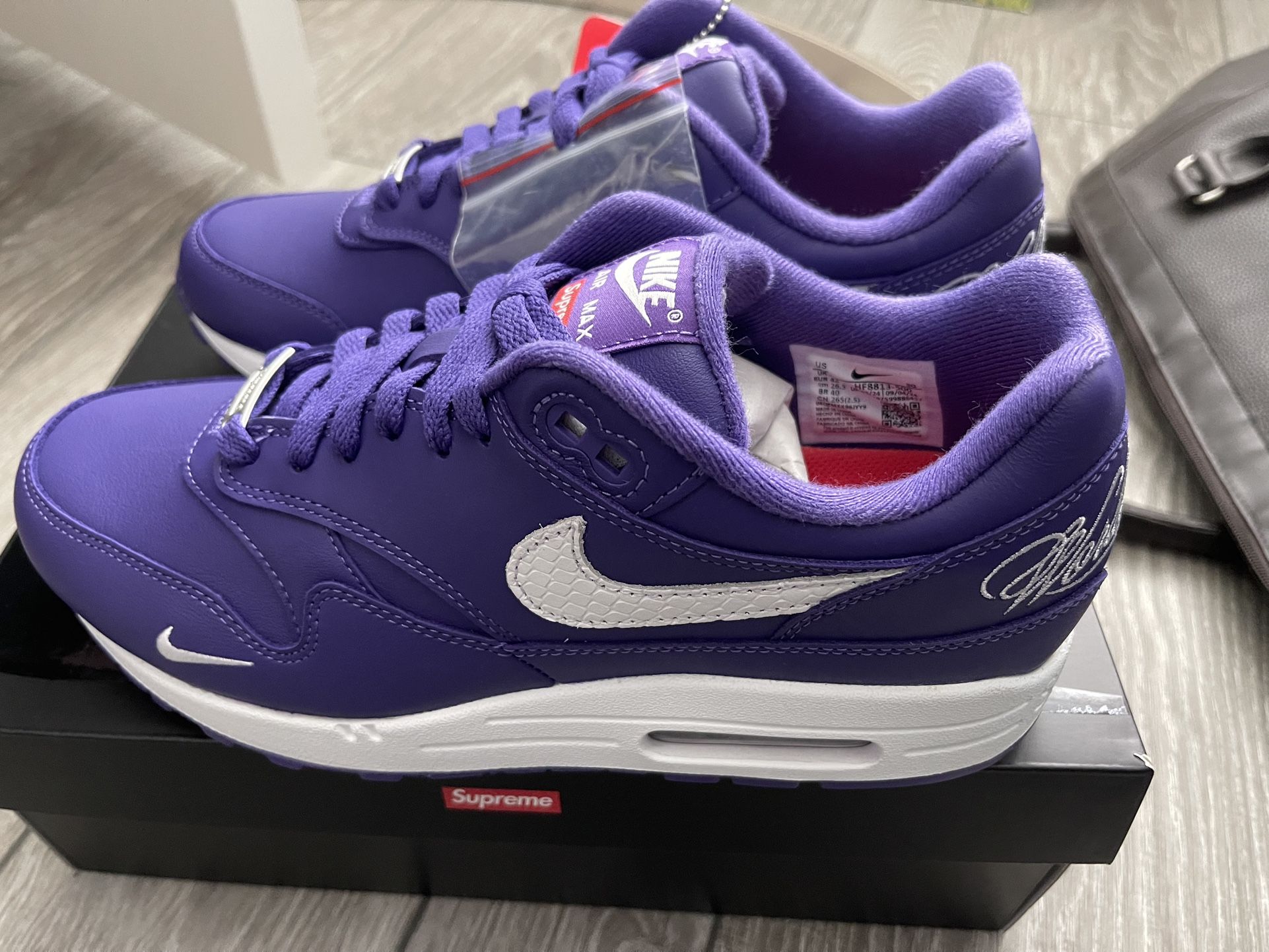 Nike Air Max 1 ‘87 purple supreme size 8.5 new
