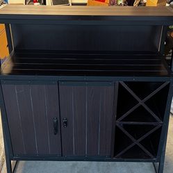 Furniture of America Harry Bar with Storage