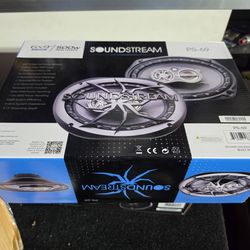 SOUNDSTREAM SPEAKERS NEW