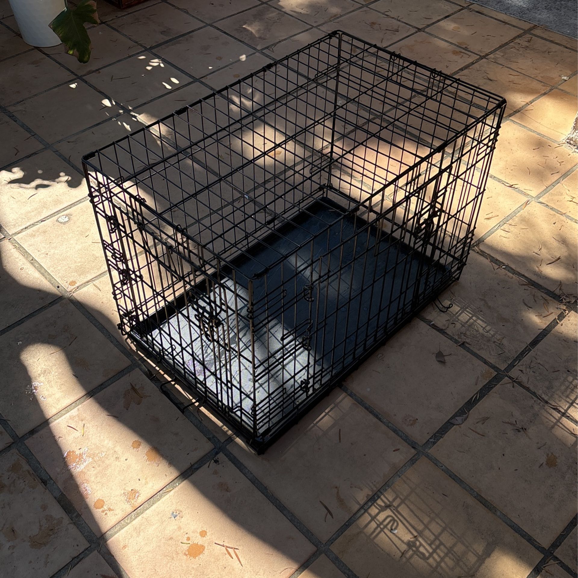 Medium Dog Kennel