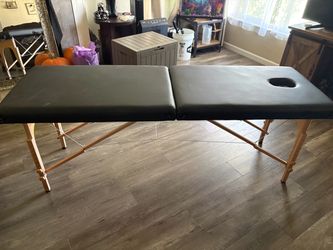 Massage table