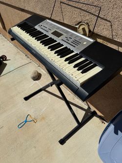 Casio 61-Key Electronic Keyboard with Stand