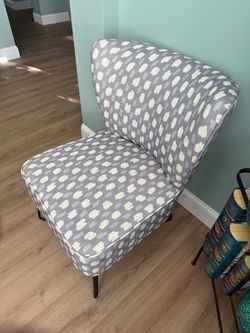 Accent chair