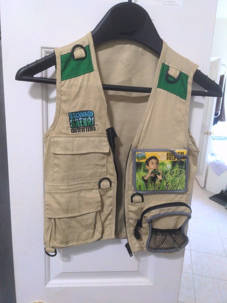 Role Play Best Back Yard Safari