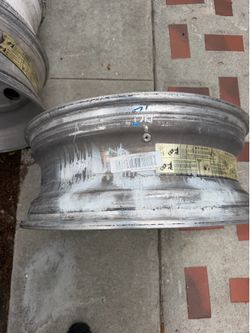 Aluminum wheels 24.5 small hole (unimount)