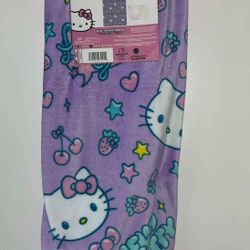 HELLO KITTY BLANKET