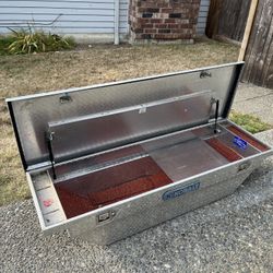 Truck Bed Tool Box