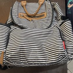Skip And Hop Diaper Bag / Regular Bag 