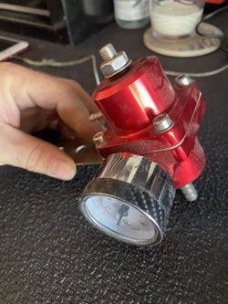 Fuel Pressure Gauge