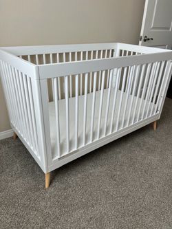 Delta crib