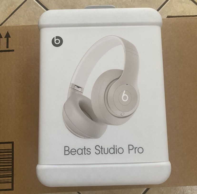 Beats Studio Pro 2023 Sealed