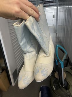 Elsa’s Boots