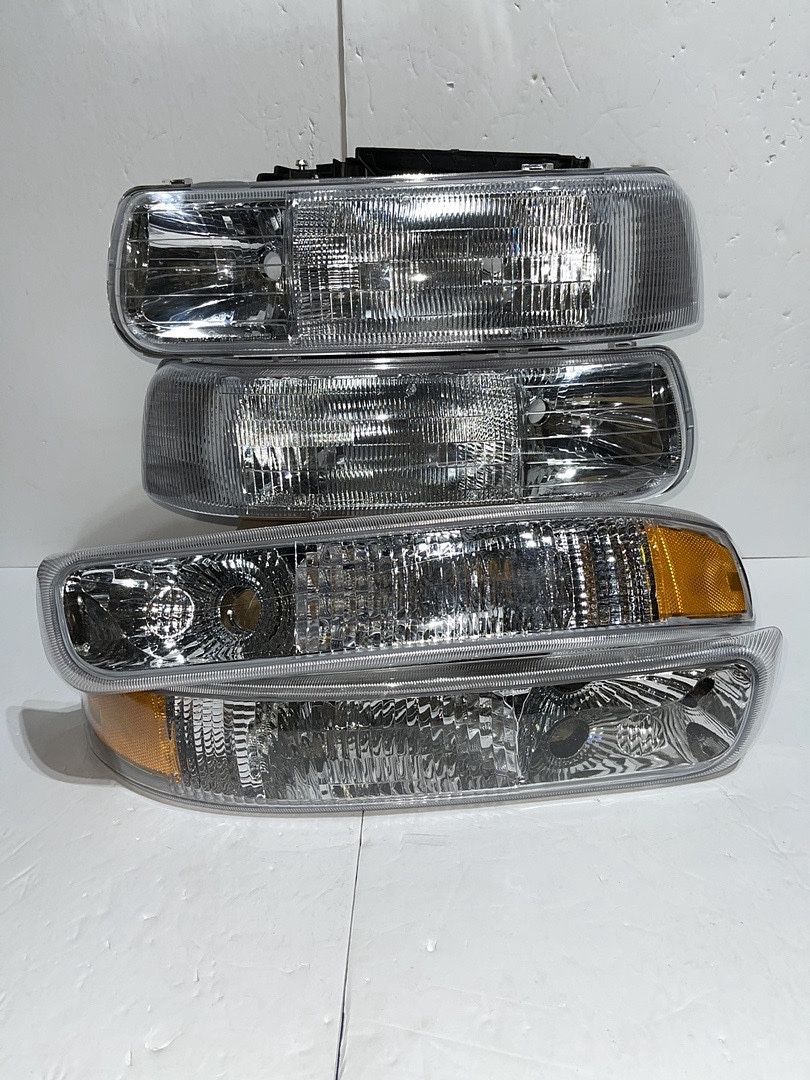 LA Zona Auto Parts Chrome OEM STYLE Headlights Luces Micas Calaveras 1999 to 2002 Chevrolet Silverado Tahoe Suburban  