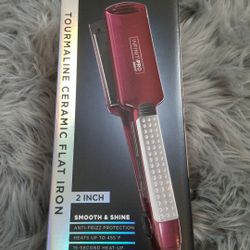 Infinity Proro by Conair ceramic 2" hair straightener
