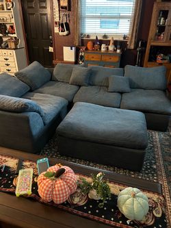 Sectional couch