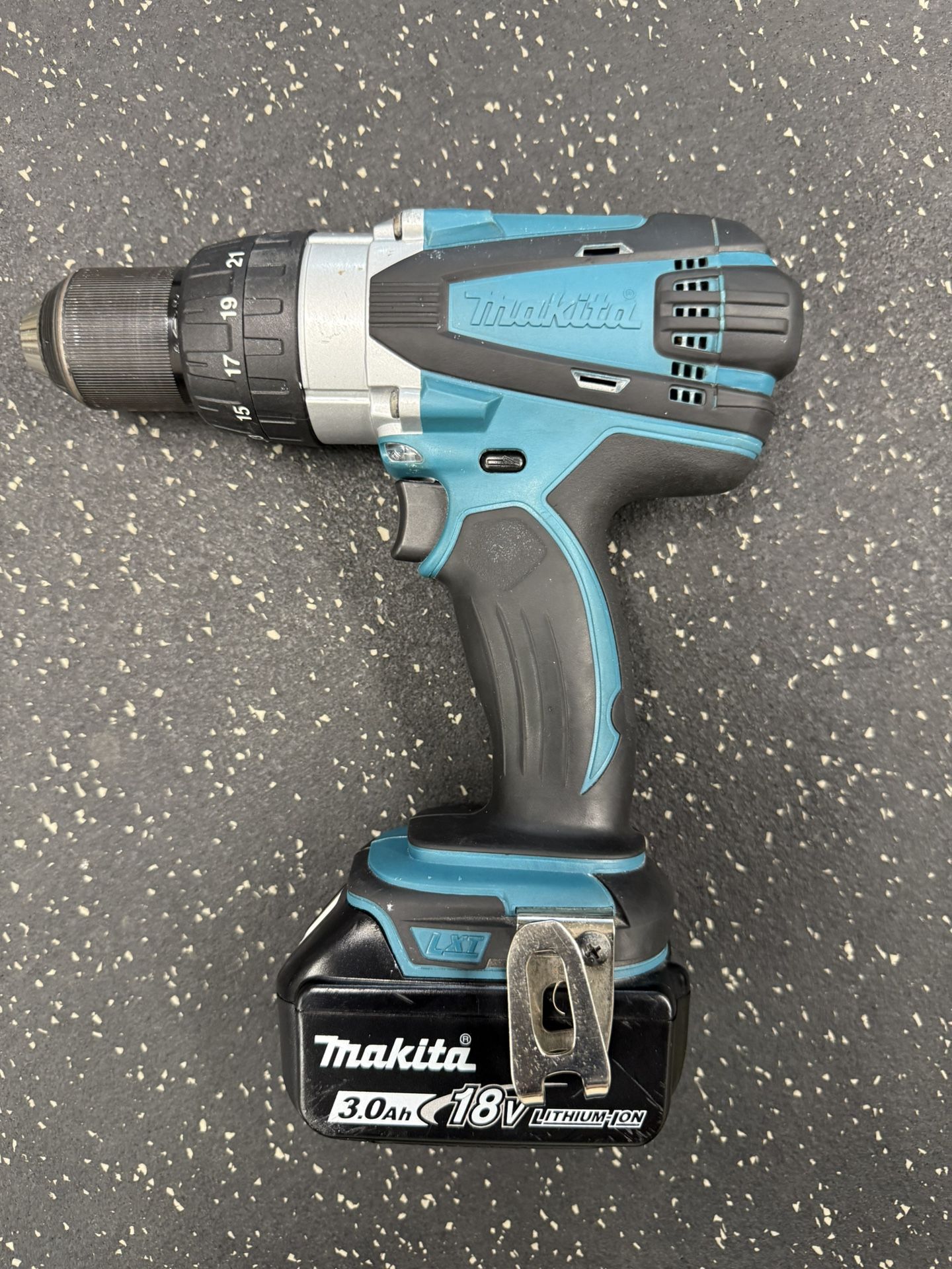 Makita 18V Drill