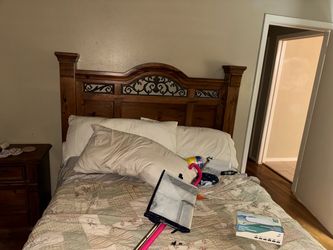 5 piece bedroom suite $700 obo