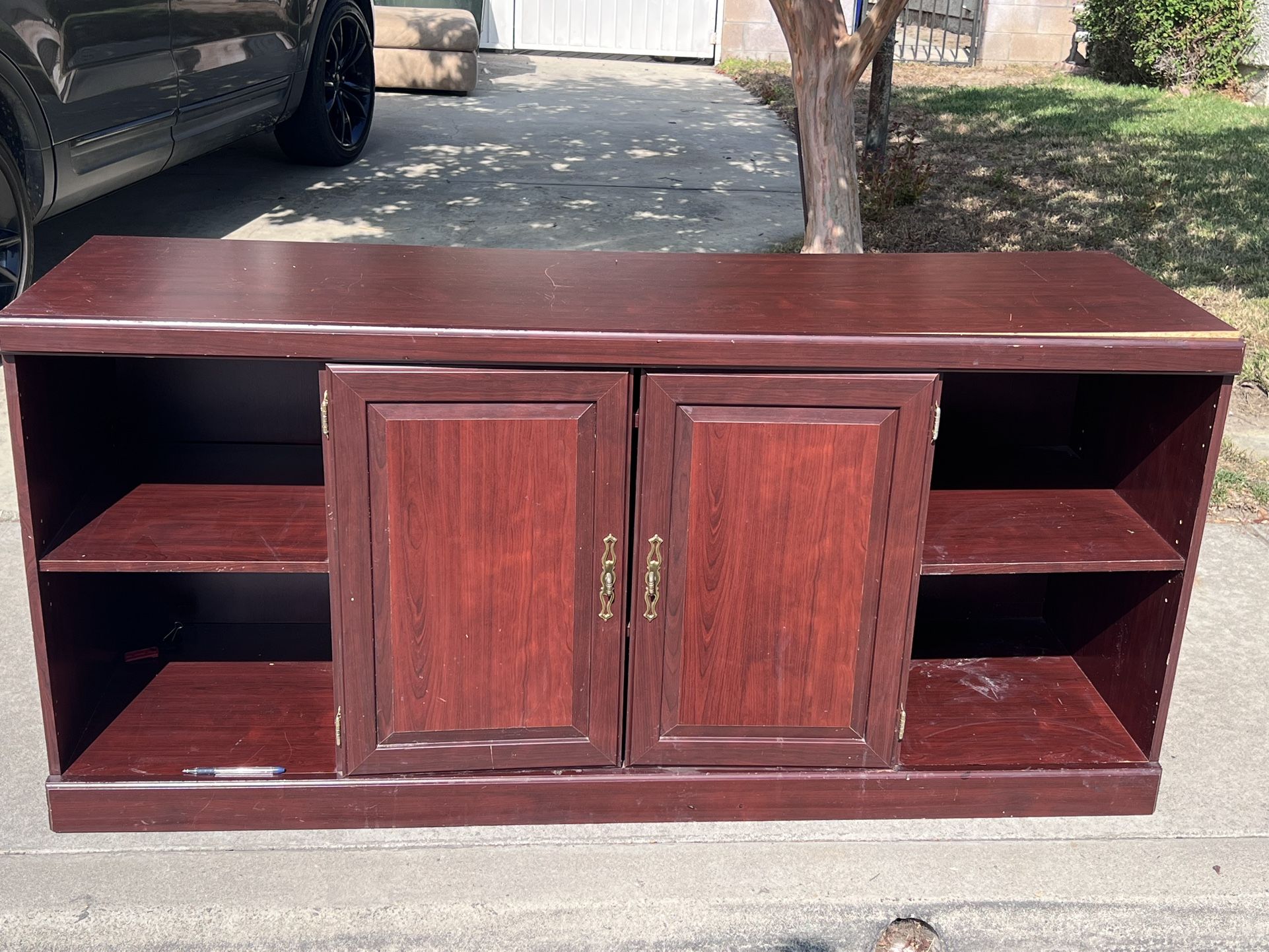 Free Credenza
