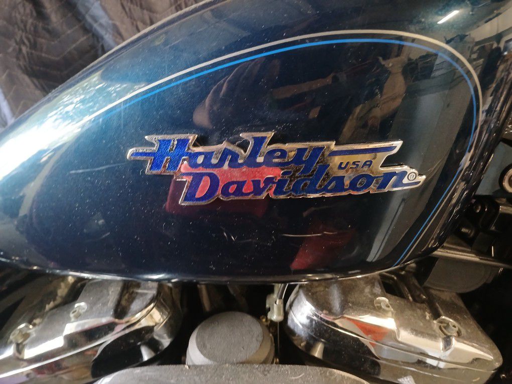 Harley Davidson Price Is Negotiable!!!