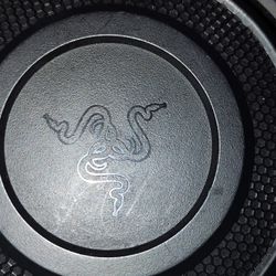 Razer Nari Essential Wireless 7.1 Surround Sound Gaming Headset: THX Spatial Audio - Auto-Adjust Headband & Swivel Cups - Auto-Adjust - Flip Mic 