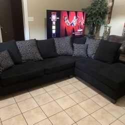 🖤✨Beautiful 2pc Black L Sectional Sofa Set