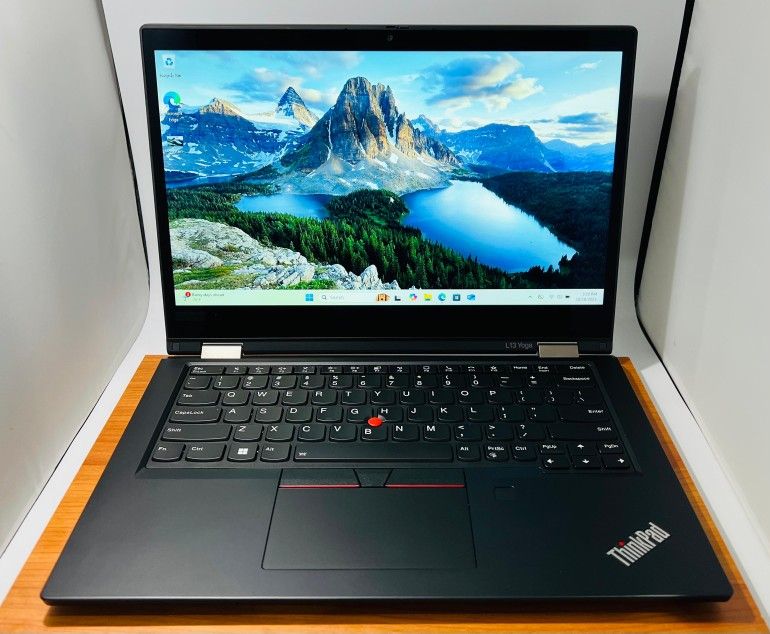 Lenovo Yoga L13 Core i5-1145G7 2.60Ghz 16GB 256GB SSD Convertible Touchscreen
