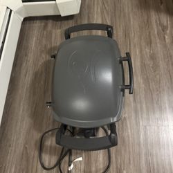 Weber Grill Q 1400 Electric Grill 