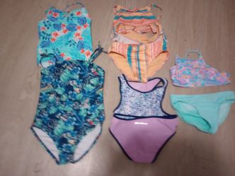 Girl swim suits