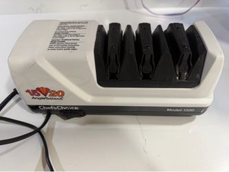 Knife sharpener