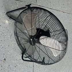 Utilitech 20-in 3-Speed Indoor Black Floor Fan