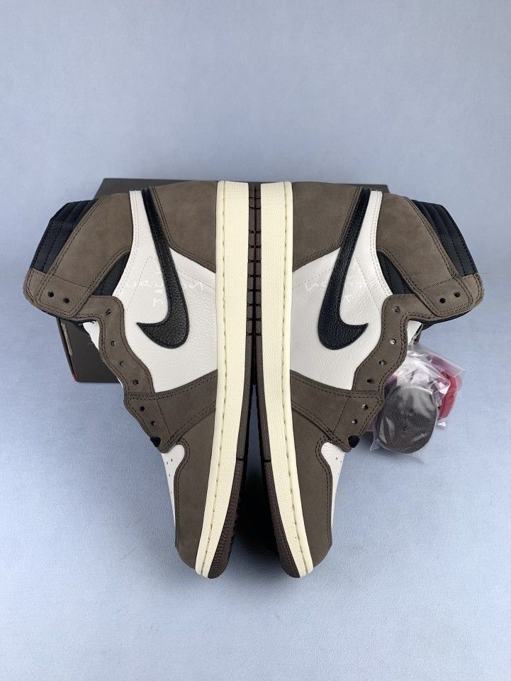 Air jordan 1s travis scott HIGH MOCHA more colors available