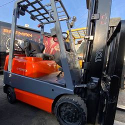 TOYOTA forklift For Sale Perfect Condition 