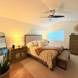 Moving Dale - Ashley Furniture 5-Piece King Bedroom Set – $900