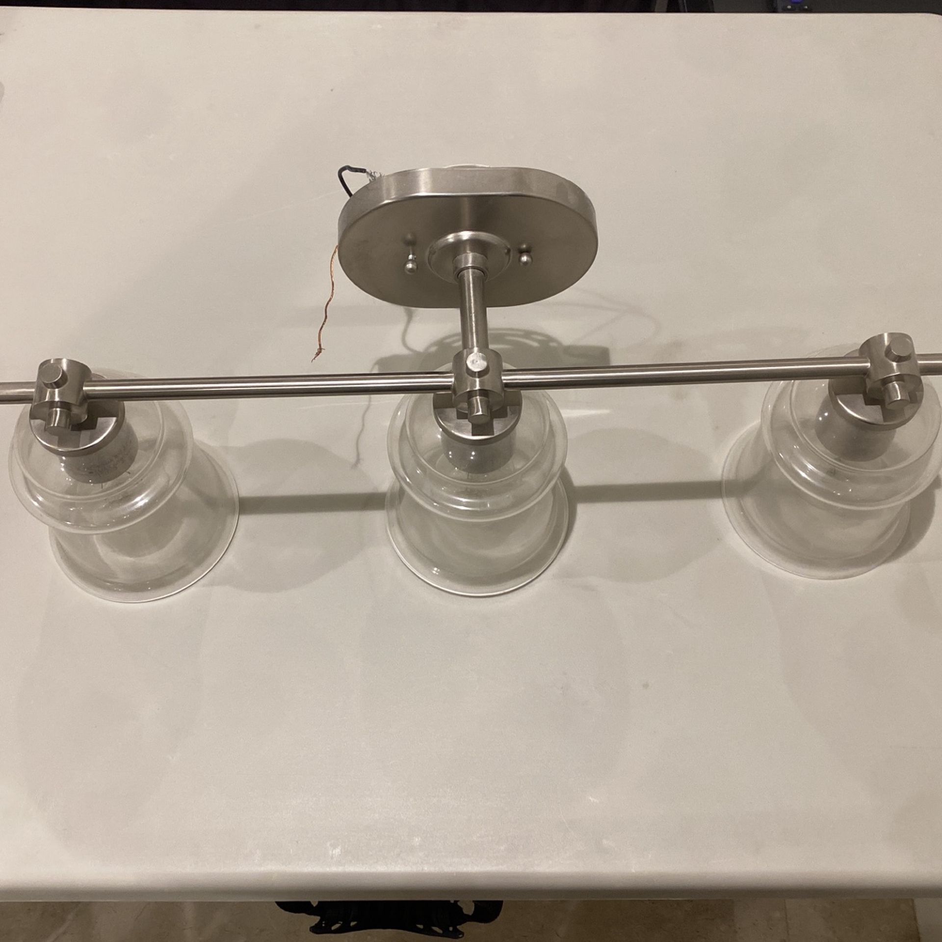 3 Bulb Light Fixture 