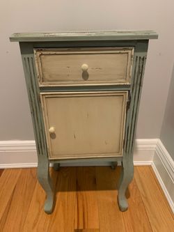 Night stand