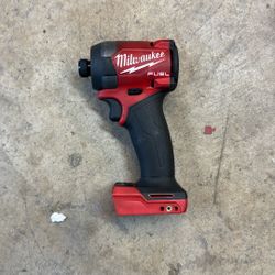 M18 Milwaukee Fuel Impact 1/4” Hex