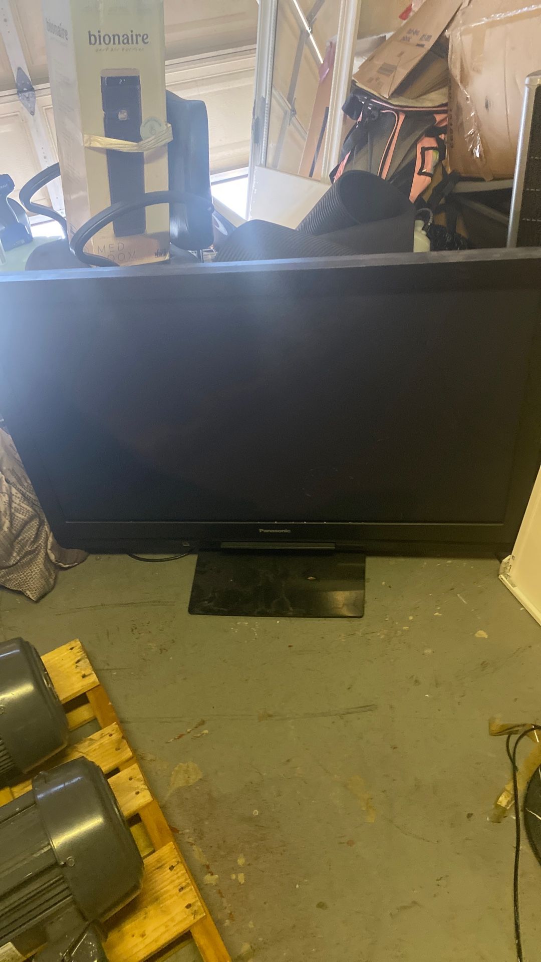 Panasonic 47 Inch Tv