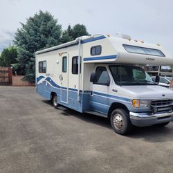 2000 24' Fleetwood Class C