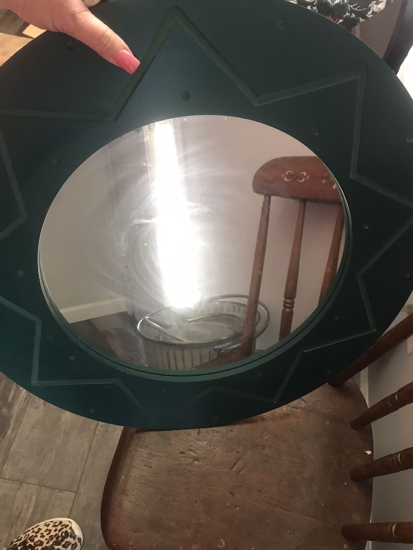 22” round green mirror