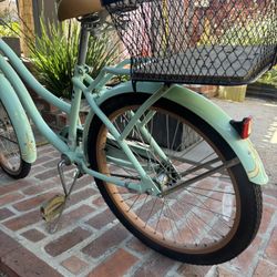 Huffy Mint Green Beach Cruiser