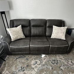 Sofa & Loveseat Electric Recliners