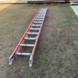 Werner 28’ Foot Extensión Ladder 