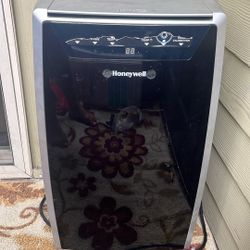 Honeywell portable Air Conditioner 