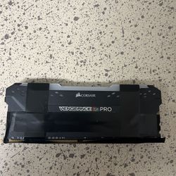 Corsair Vengeance RGB Pro 32 GB