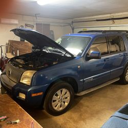 2010 Mercury Mountaineer