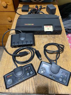 NEC TurboGrafx-16 Console Bundle w/ Final Lap Twin, Original Cables + Multitap