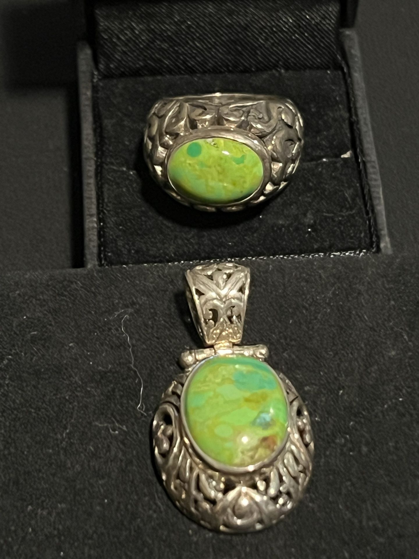 Gorgeous Green Turquoise & Sterling .925 Set Ring (8) & Pendant - New with Tags