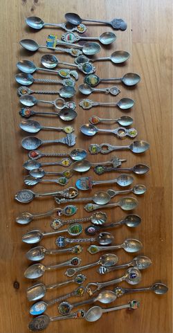 Spoon Collection – 48 Collectible Spoons