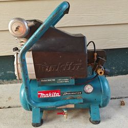 Electric Air Compressor 2.6 gal